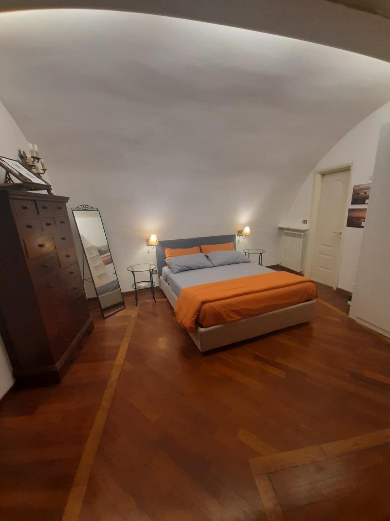 Hotel La Casa Di Francesca Neapol Zewnętrze zdjęcie